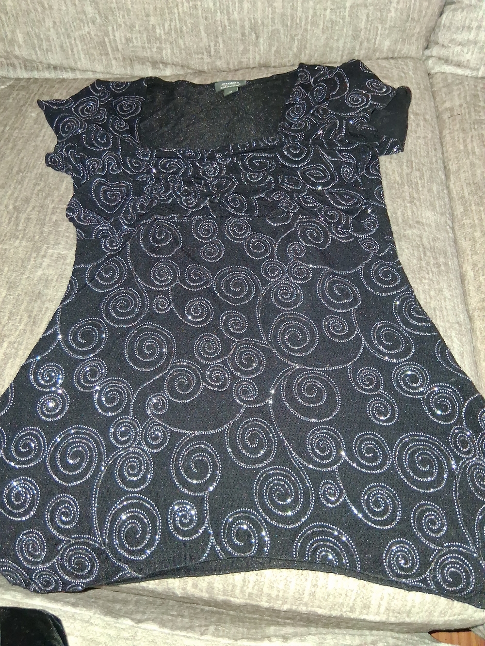 Dressbarn COLLECTION Black Sparkle Swirl Cap Sleeve Top - Picture 11 of 13